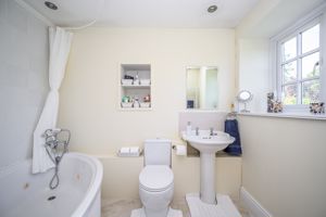 En suite- click for photo gallery